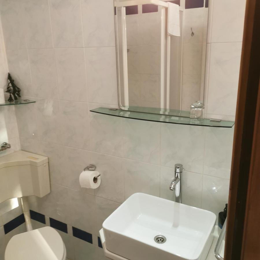 B&B Feral Ровинь Экстерьер фото