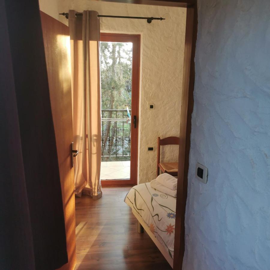 B&B Feral Ровинь Экстерьер фото