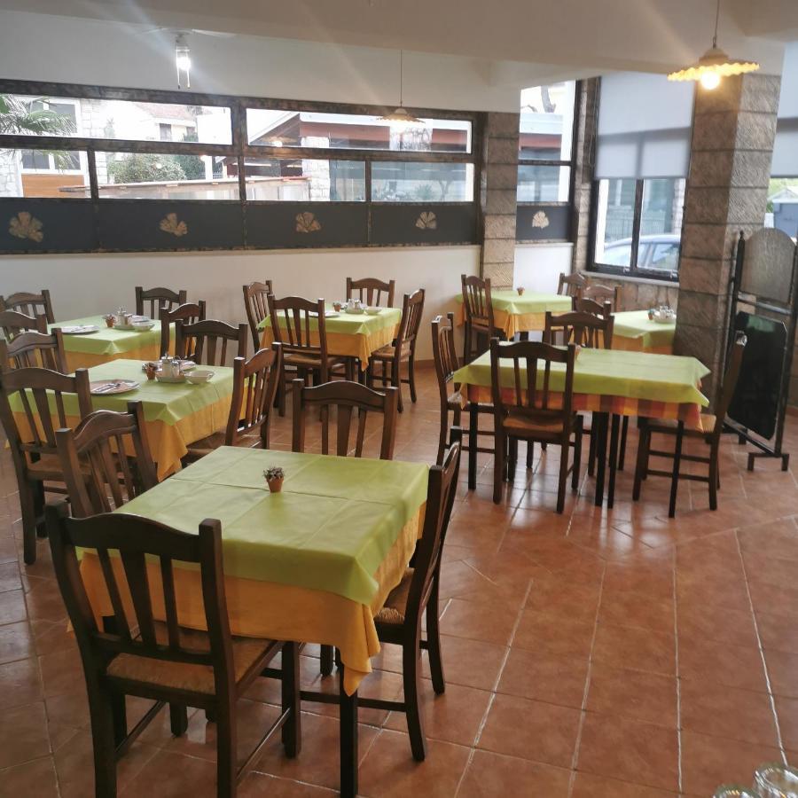 B&B Feral Ровинь Экстерьер фото